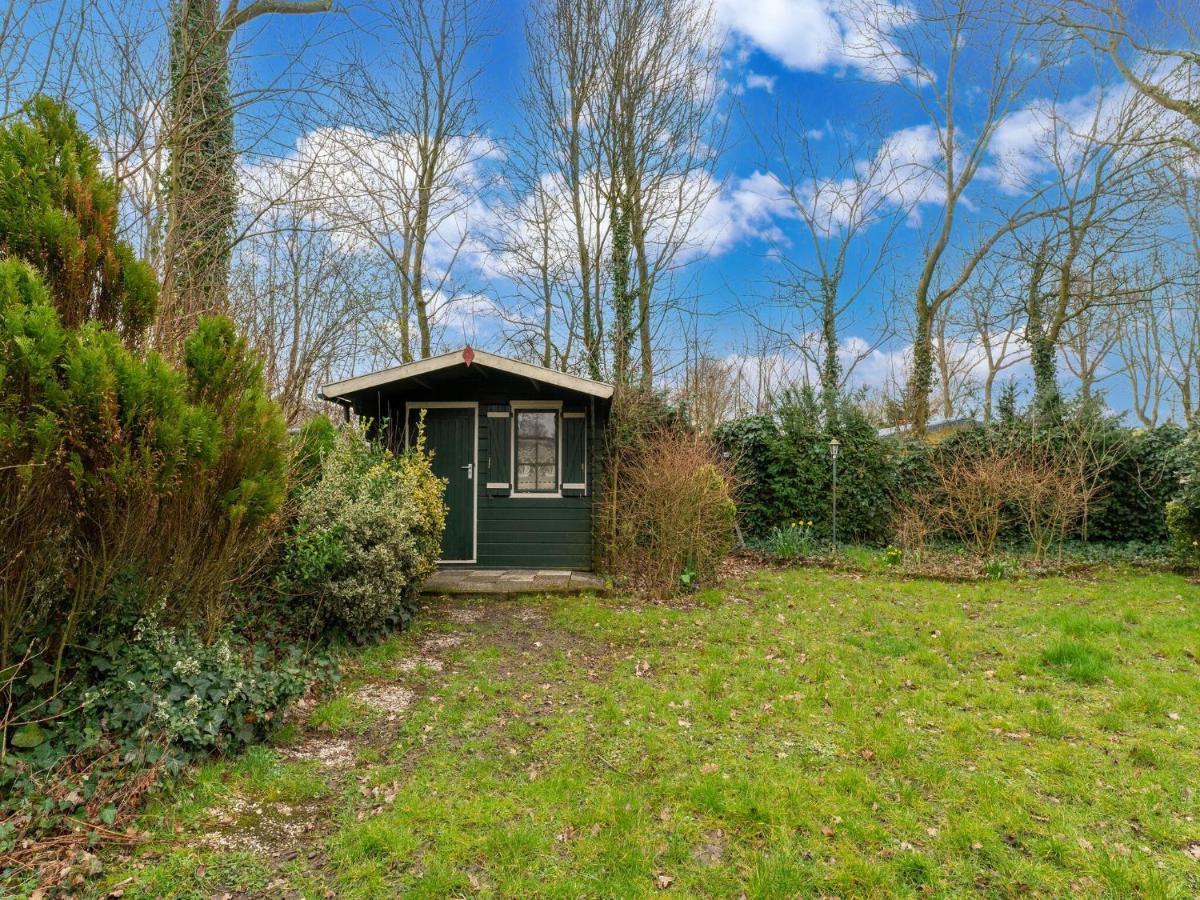 In With Fenced Garden * Baarland